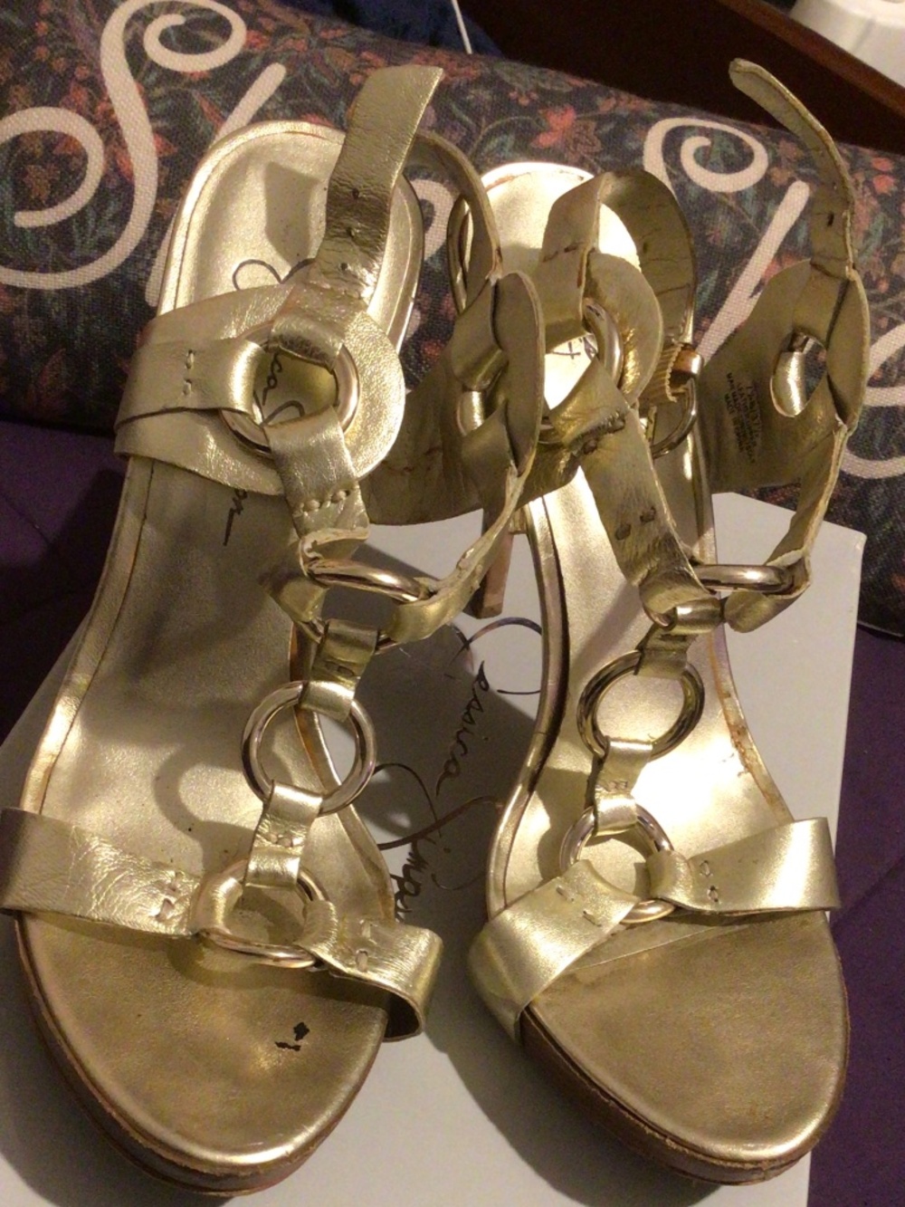 Preowned With Box Vintage Jessica Simpson Gold Christa Platinum Metallic Leather